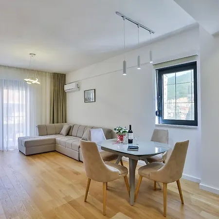 Centar Montesun Apartman Budva
